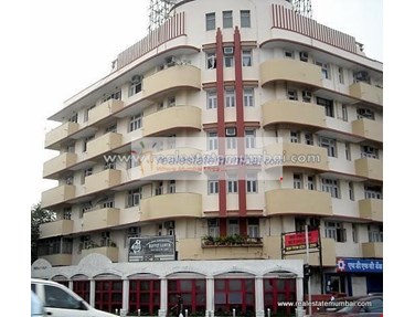 Flat on rent in Soona Mahal, Marine Drive