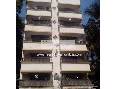 Flat on rent in Le Fonz, Bandra West