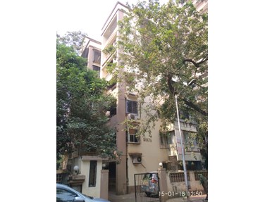 Flat on rent in Mukta, Khar West