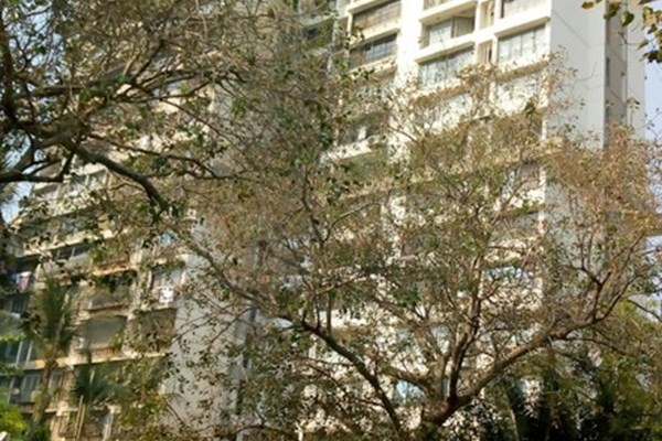 Flat for sale in Midtown Apartments, Worli