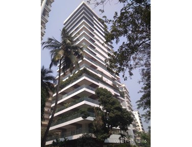 DB Breeze, Khar West