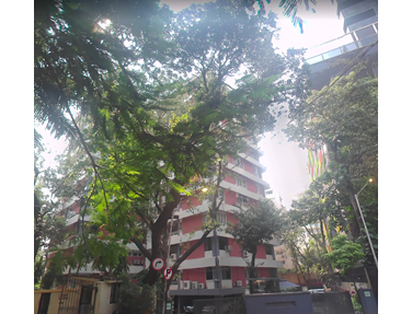 Flat on rent in Chitrakoot, Altamount Road