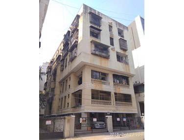 Flat on rent in Sudha, Khar West