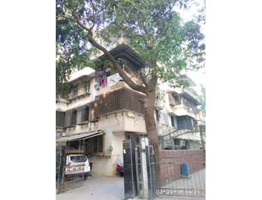 Flat on rent in Arora Bhavan, Khar West