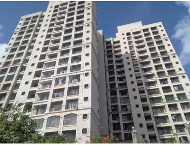 Flat on rent in Celestia Heights, Malad West