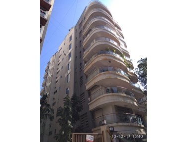 Flat on rent in Bhagwanti Heights, Khar West