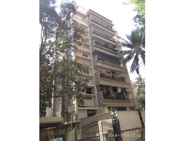 Flat on rent in Palacimo, Santacruz West