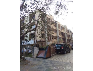 Flat on rent in Prerna Mandir, Santacruz West