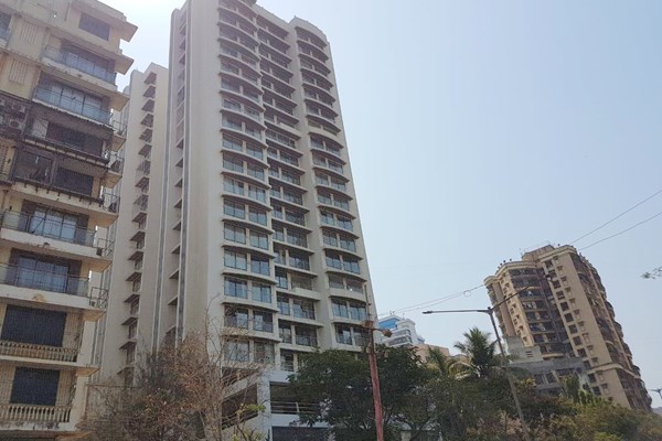 Flat on rent in Sorrento, Andheri West