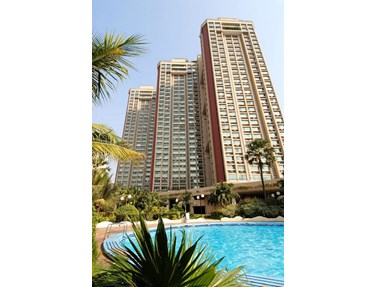 Flat on rent in Oberoi Gardens, Kandivali East