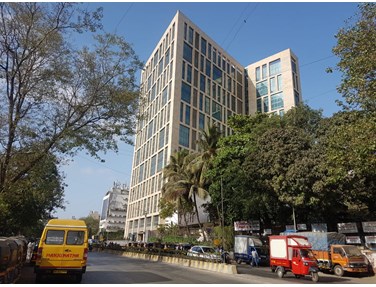 Office on rent in Lodha Supremus, Powai