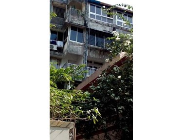 Flat on rent in Suvarna Apartment, Santacruz West