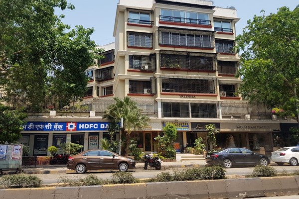 Flat for sale in Valencia, Juhu