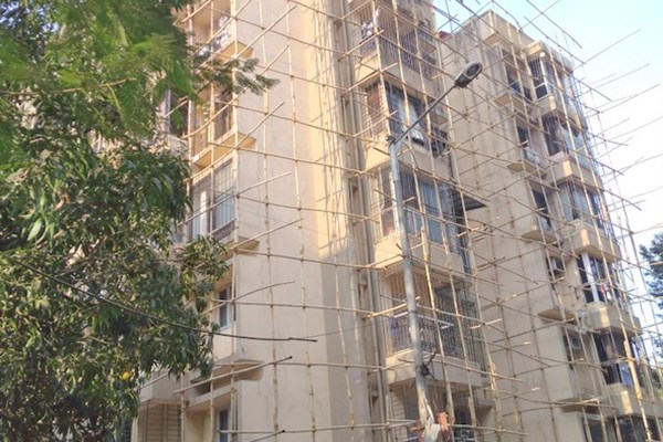 Flat on rent in Homeland, Andheri West