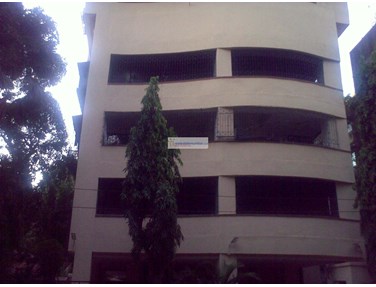 Flat on rent in Satnam, Bandra West