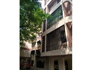 Flat on rent in Juhu Shalimar, Juhu