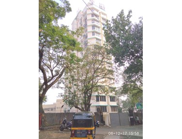 Flat on rent in Cliff Tower, Bandra West