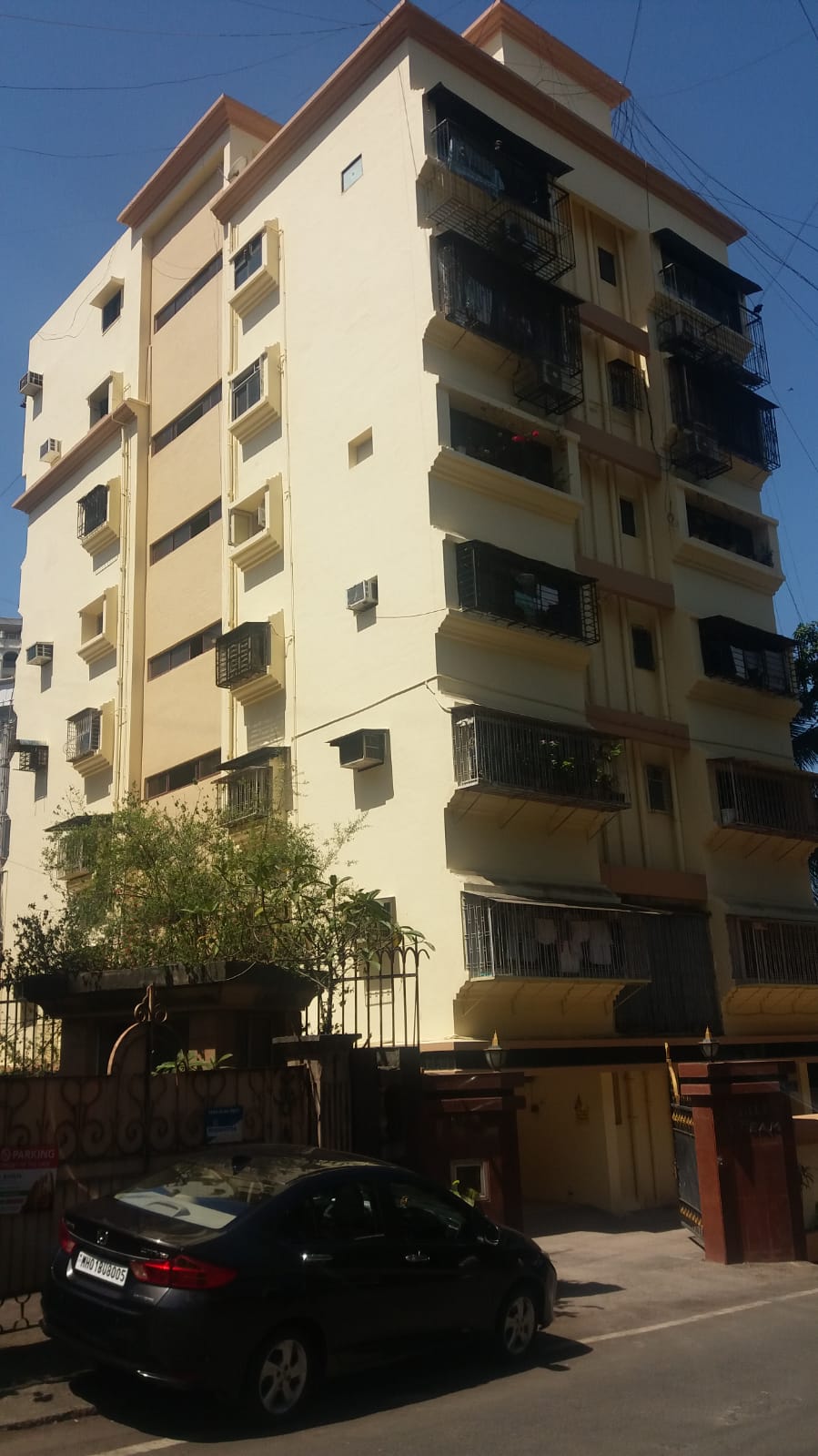 Hill Dream, Bandra West Flats Apartments On Rent, Sale & Lease