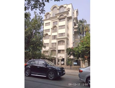 Flat on rent in Legend, Bandra West