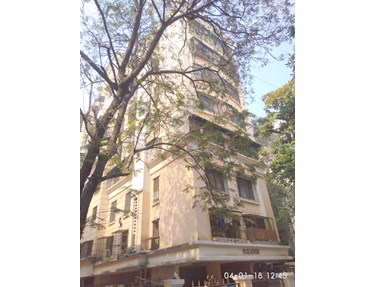 Flat on rent in Paradise, Khar West