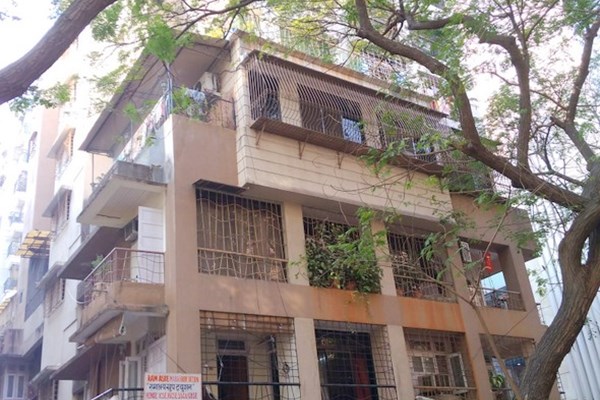 Flat on rent in Makhan Dham - Khar West, Khar West