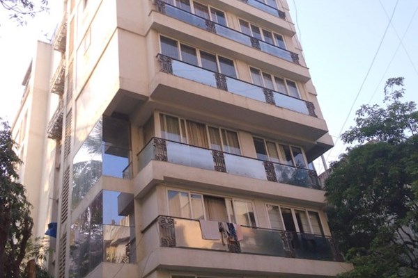 Flat on rent in Rama Krishna, Khar West