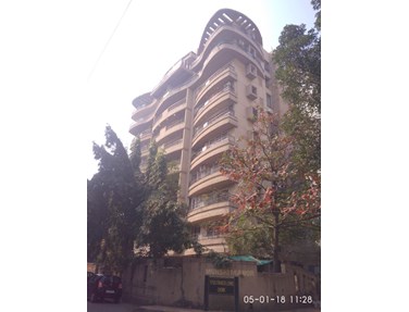 Flat on rent in Munshi Manor, Khar West