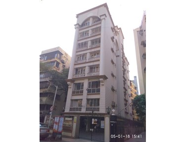 Flat on rent in Le Mirage, Khar West