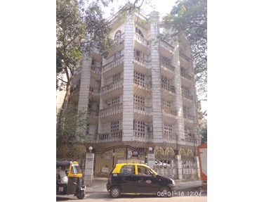 Flat on rent in Vinita, Khar West