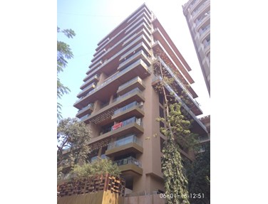 XVI Avenue, Khar West