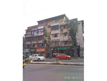 Flat on rent in Poonam, Khar West