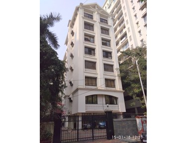 Flat on rent in Gyan Ghar, Khar West