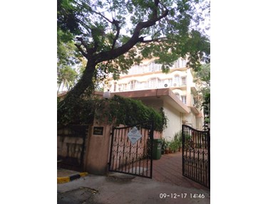 Flat on rent in Phiroze, Bandra West