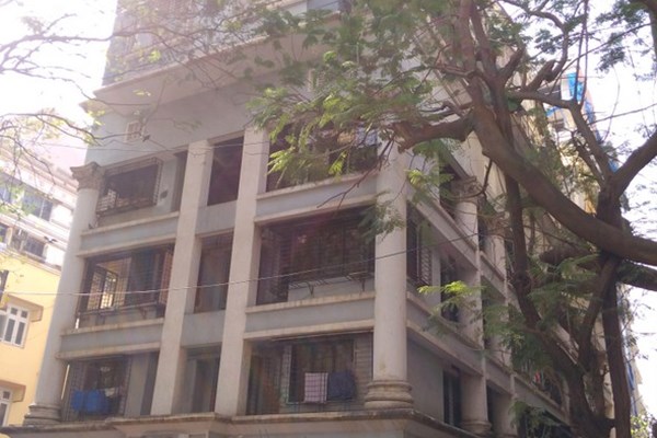 Flat on rent in Blue Rose, Bandra West