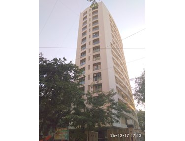 Lilian Height, Khar West