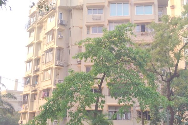 Flat on rent in Vaikunth, Bandra West