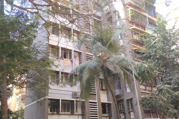 Flat on rent in Rosie Apartment, Santacruz West