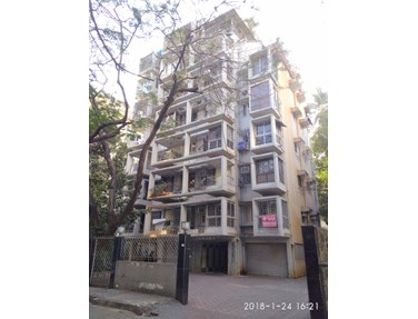 Flat on rent in Fernvel, Santacruz West