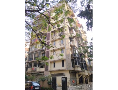 Flat on rent in Rajnigandha, Santacruz West