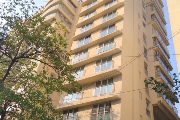 Flat on rent in Pacific Avenue, Santacruz West