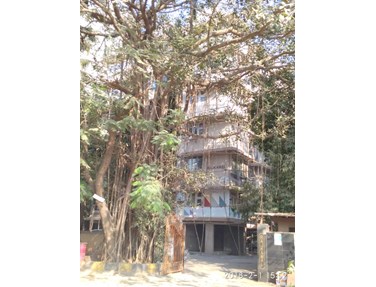 Flat on rent in Raj Kamal, Santacruz West