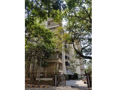 Flat on rent in Varsha Apartment, Juhu