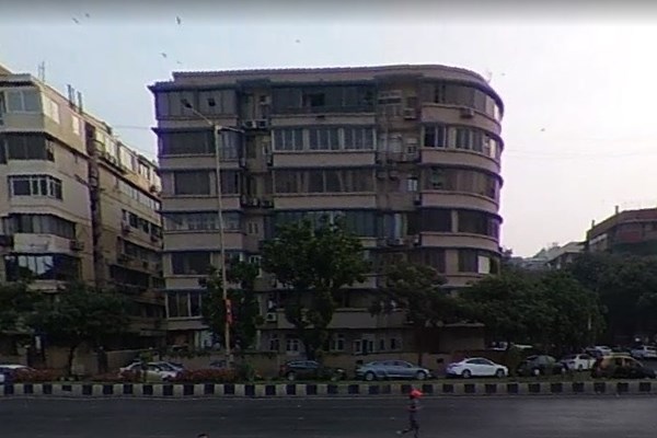 Flat for sale in Bharat Mahal, Marine Drive