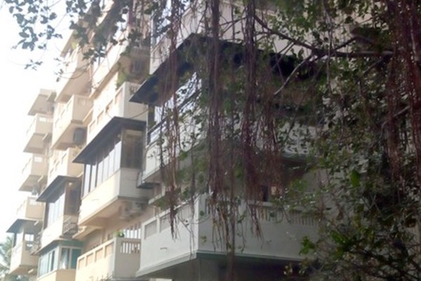 Flat on rent in Chandan, Peddar Road