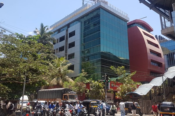 Office on rent in Centre Point, Andheri East