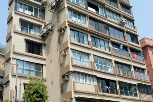 Flat for sale in Ajanta Apartment, Walkeshwar