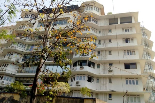 Flat on rent in Sorento, Walkeshwar