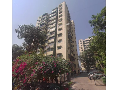 Flat on rent in Lovedale, Colaba