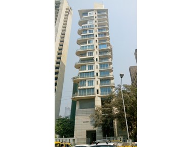 Queens Court, Worli