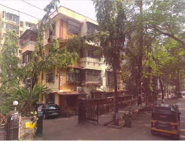 Flat on rent in Sunrise, Andheri West